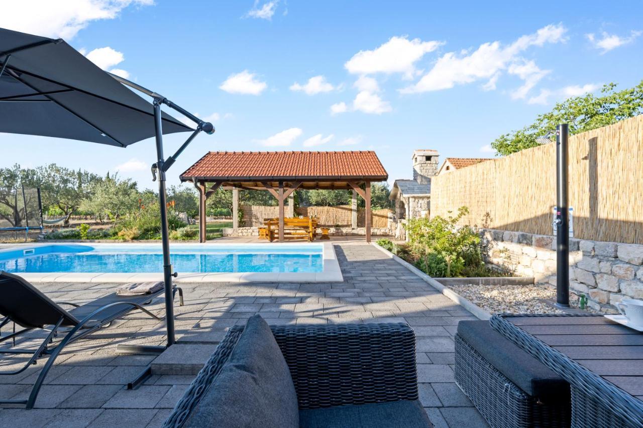Olive Tree House With Jacuzzi, Wifi And 40m2 Pool *