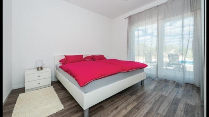 Villa Olive Tree House With Jacuzzi, Wifi And 40m2 Pool *